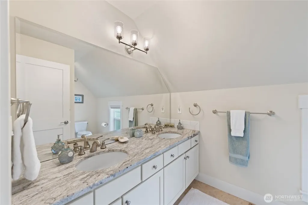 4417 Schooner Drive Anacortes WA 98221