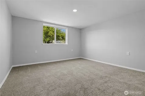 1920 E 36th Street Tacoma WA 98404