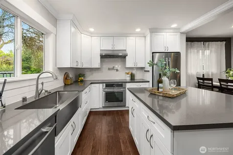 814 23rd Avenue E Seattle WA 98112