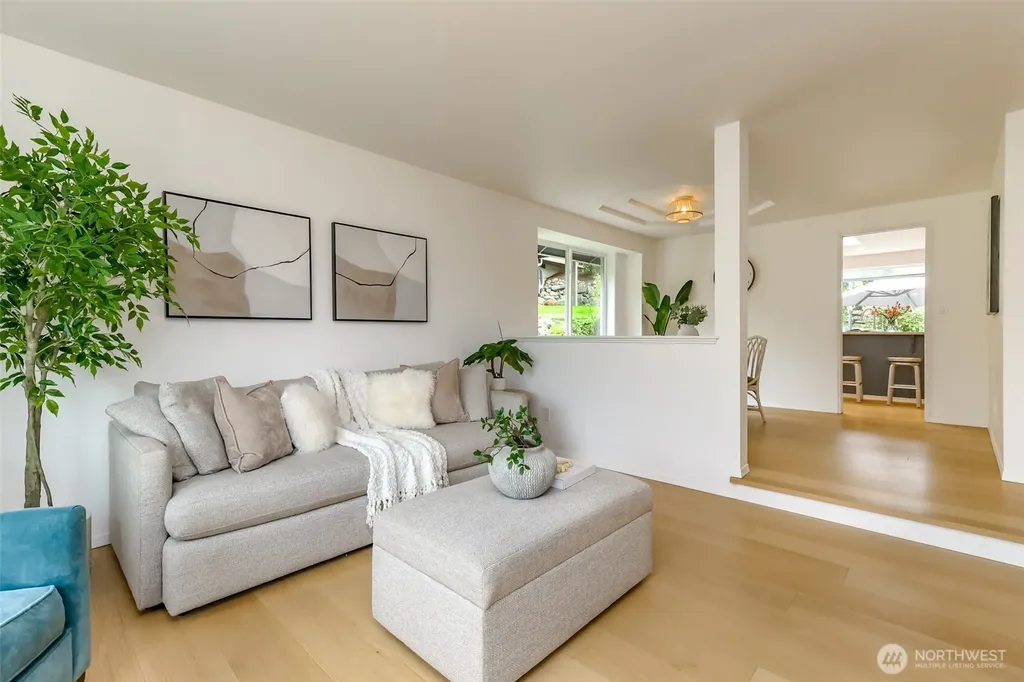 1855 Hillside Drive NE Tacoma WA 98422