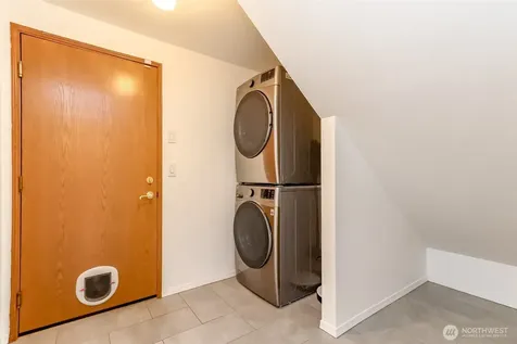 1855 Hillside Drive NE Tacoma WA 98422