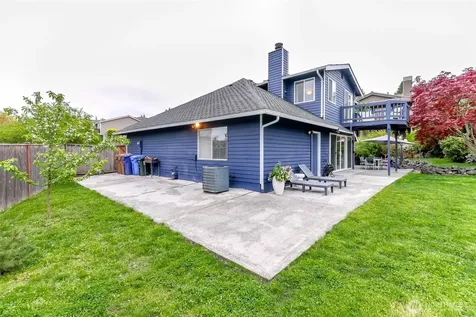 1855 Hillside Drive NE Tacoma WA 98422