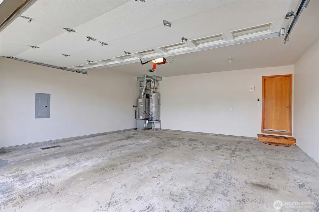 1148 Central Drive Camano Island WA 98282