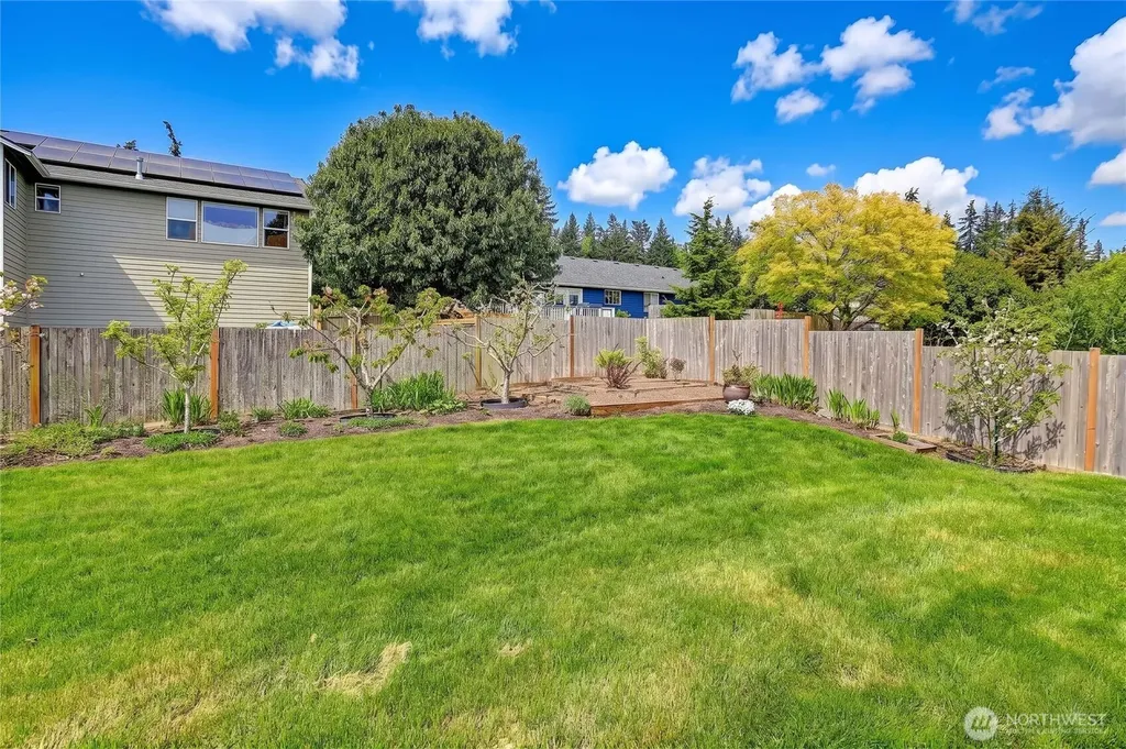 1148 Central Drive Camano Island WA 98282