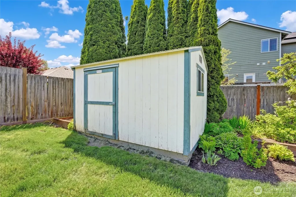 1148 Central Drive Camano Island WA 98282
