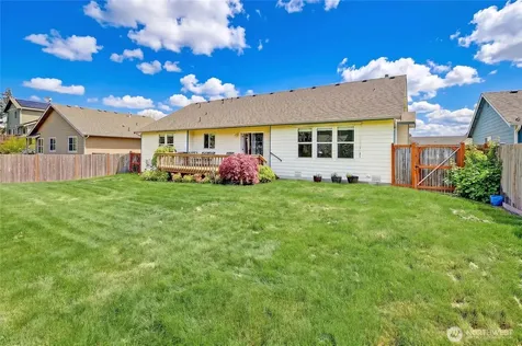 1148 Central Drive Camano Island WA 98282