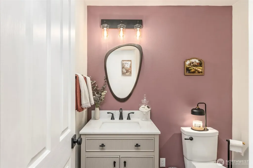1636 NW Nassau Court Poulsbo WA 98370