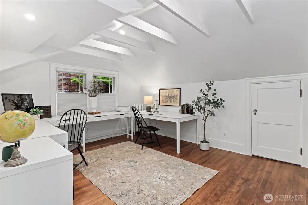 1852 E Shelby Street Seattle WA 98112