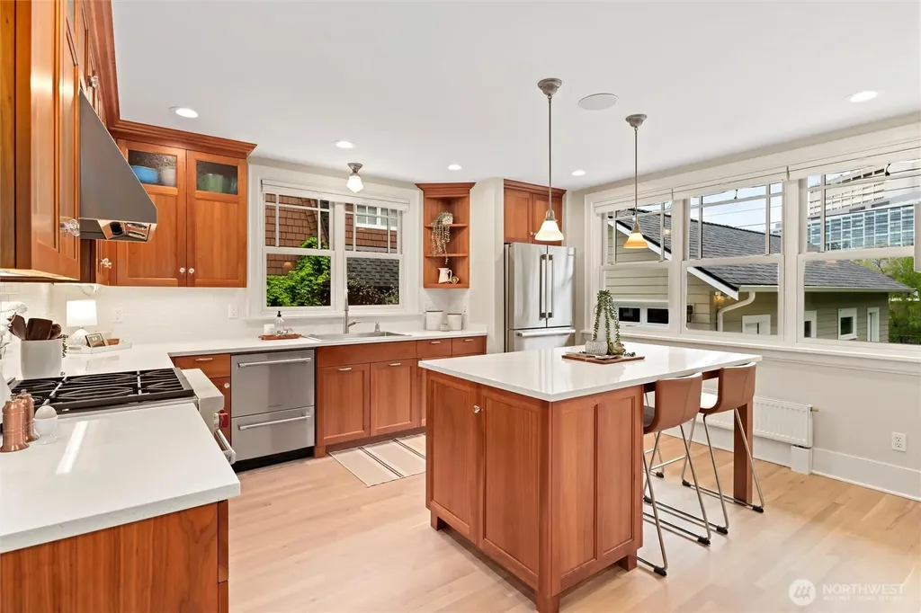 1852 E Shelby Street Seattle WA 98112