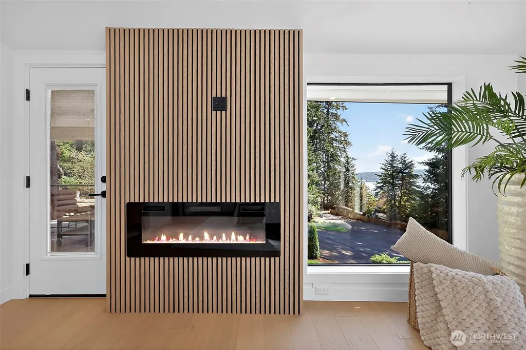 111 Point Fosdick Circle NW Gig Harbor WA 98335