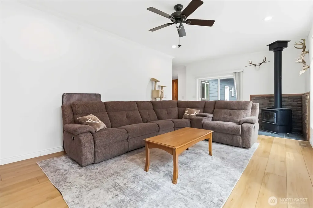 23918 U Street Ocean Park WA 98640