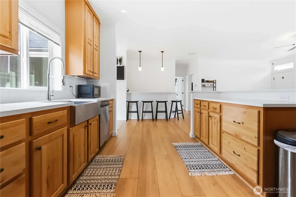 23918 U Street Ocean Park WA 98640