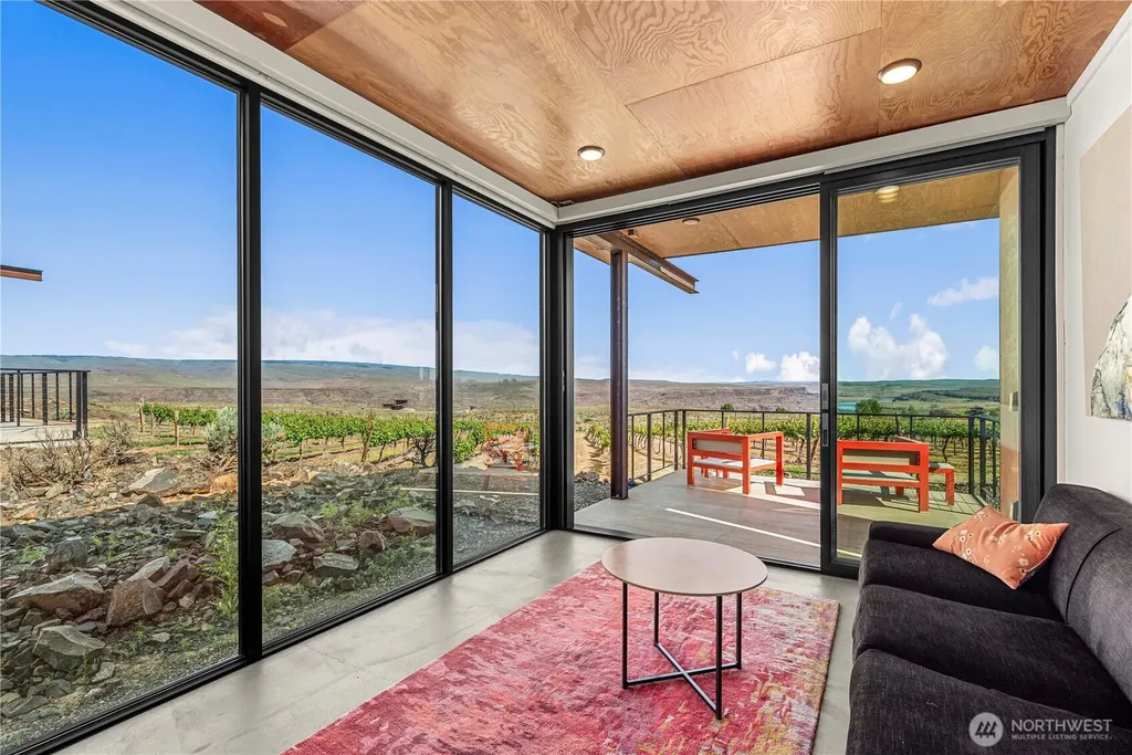23692 NW Cliffe Pointe Road Quincy WA 98848