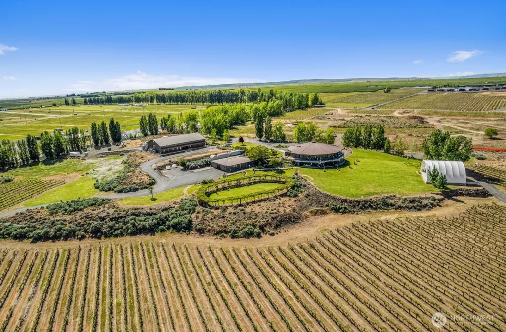 23692 NW Cliffe Pointe Road Quincy WA 98848