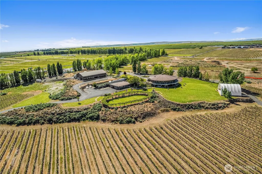 23692 NW Cliffe Pointe Road Quincy WA 98848
