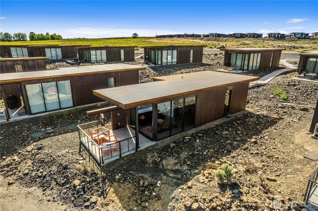 23692 NW Cliffe Pointe Road Quincy WA 98848