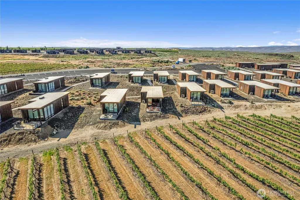 23692 NW Cliffe Pointe Road Quincy WA 98848