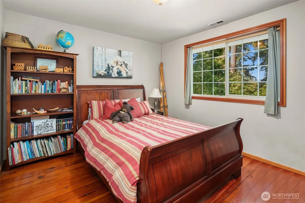 11703 Vashon Highway SW Vashon WA 98070