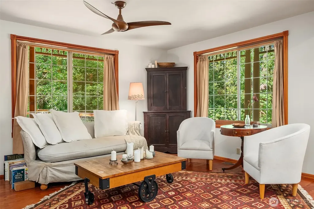 11703 Vashon Highway SW Vashon WA 98070