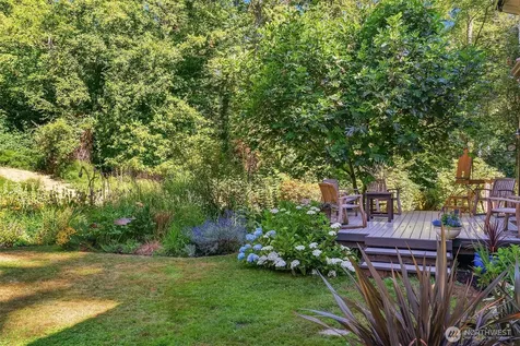 11703 Vashon Highway SW Vashon WA 98070