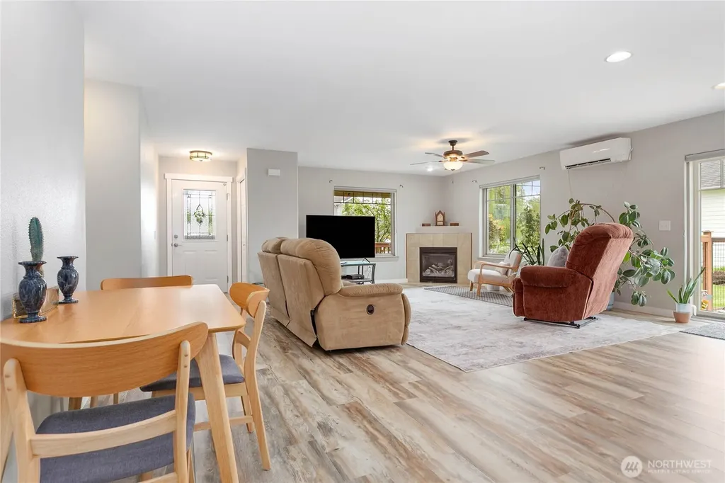 232 Front Street Sumas WA 98295