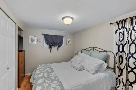 225 74th Street SE Everett WA 98203