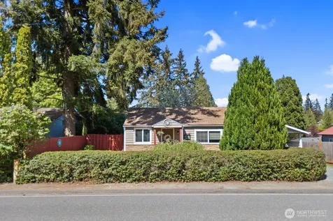 225 74th Street SE Everett WA 98203