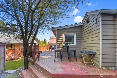 225 74th Street SE Everett WA 98203