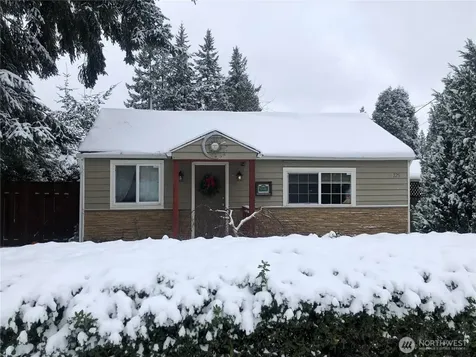 225 74th Street SE Everett WA 98203