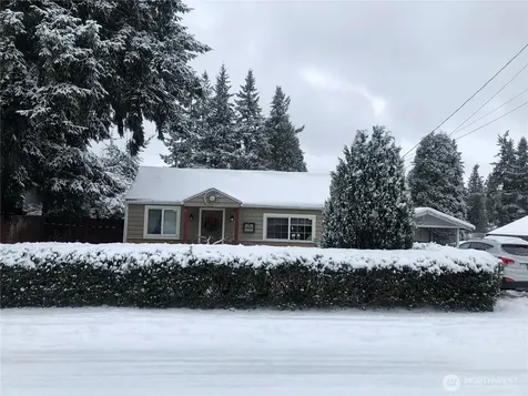 225 74th Street SE Everett WA 98203