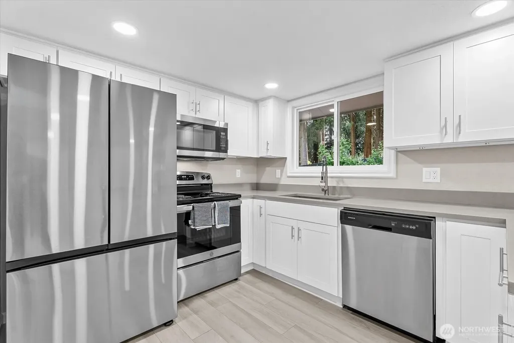 9408 202nd Avenue E Bonney Lake WA 98391