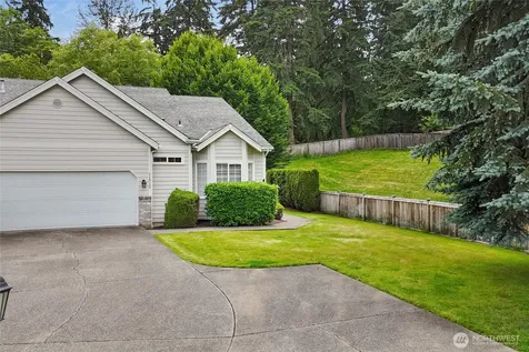11512 88th Avenue E Puyallup WA 98373