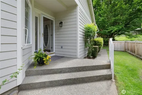 11512 88th Avenue E Puyallup WA 98373