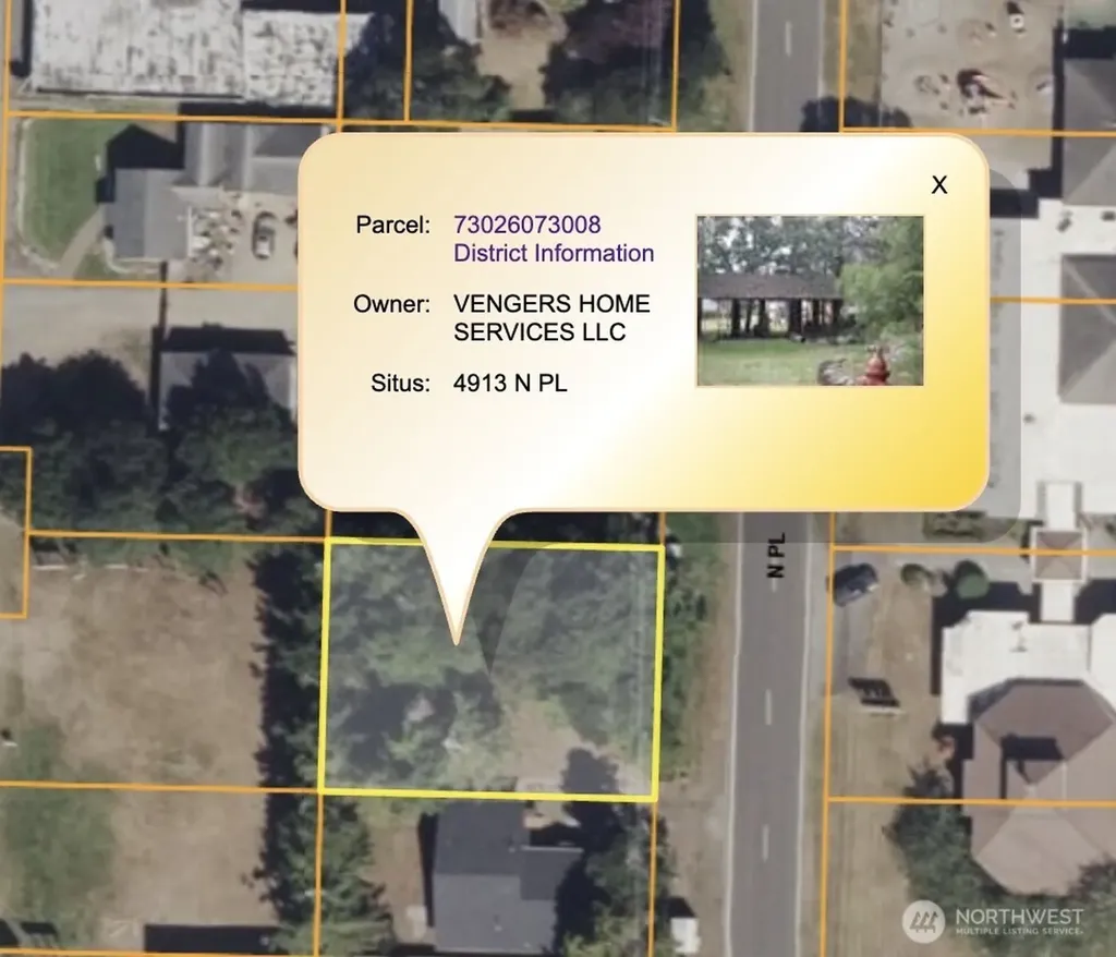 4913 N Place Seaview WA 98644