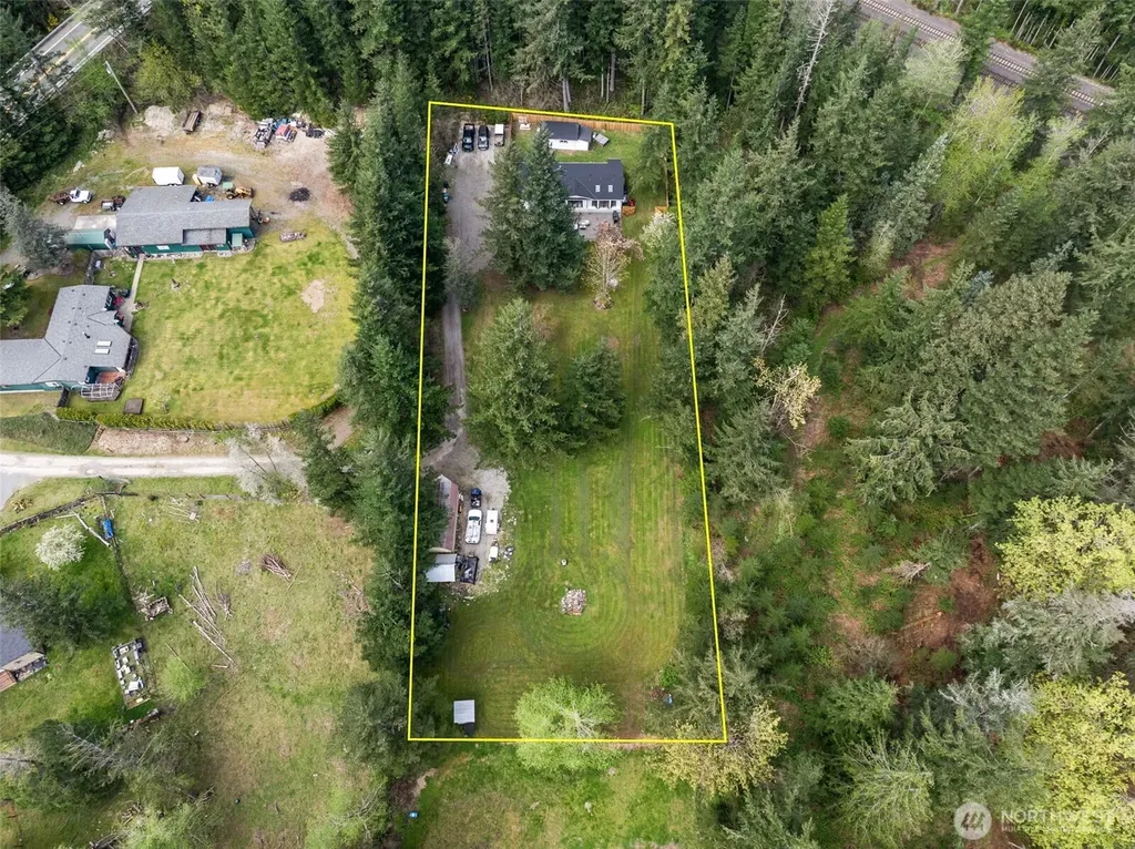 30428 Cumberland Kanaskat Road SE Ravensdale WA 98051