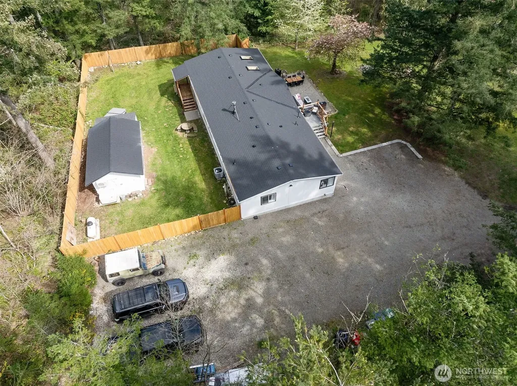 30428 Cumberland Kanaskat Road SE Ravensdale WA 98051