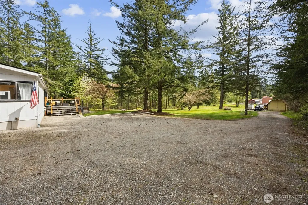 30428 Cumberland Kanaskat Road SE Ravensdale WA 98051