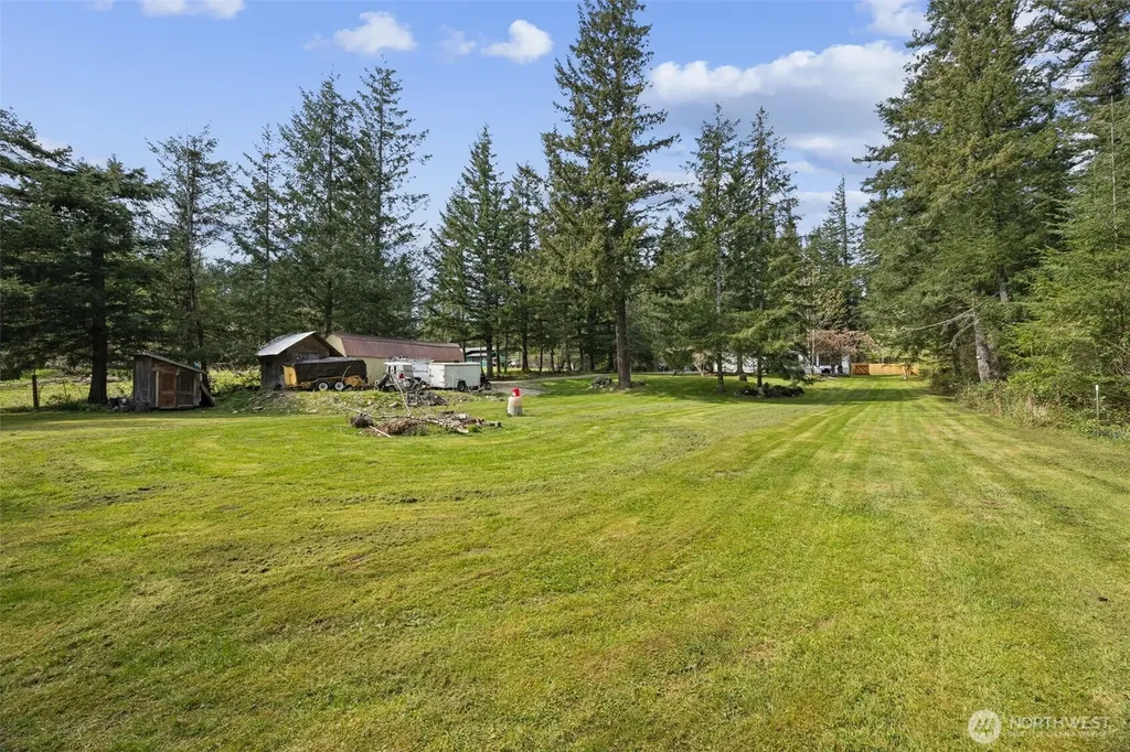 30428 Cumberland Kanaskat Road SE Ravensdale WA 98051