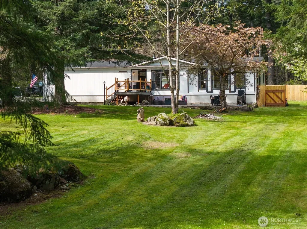 30428 Cumberland Kanaskat Road SE Ravensdale WA 98051