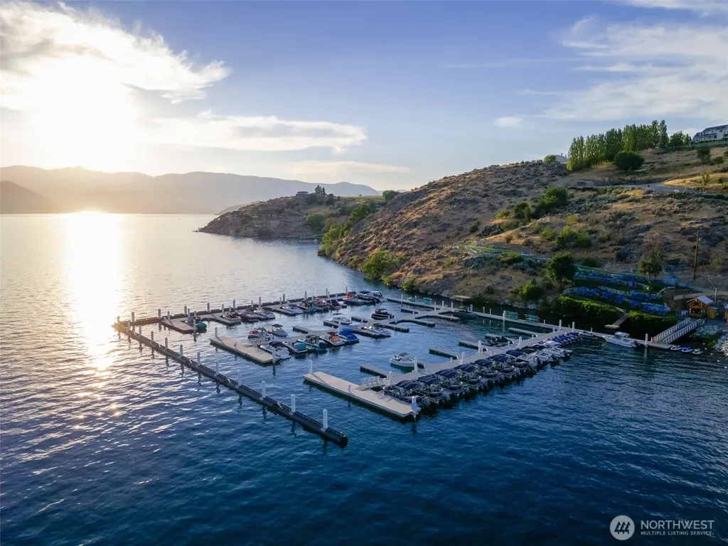 108 Jackrabbit Lane Chelan WA 98816