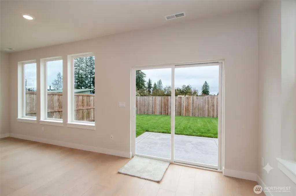 41 Sussex Court Sequim WA 98382