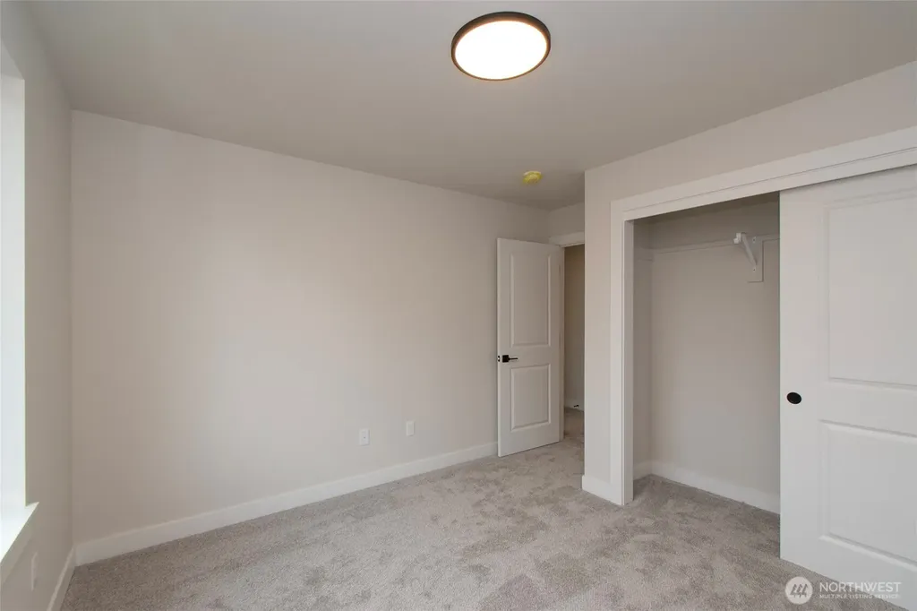 41 Sussex Court Sequim WA 98382