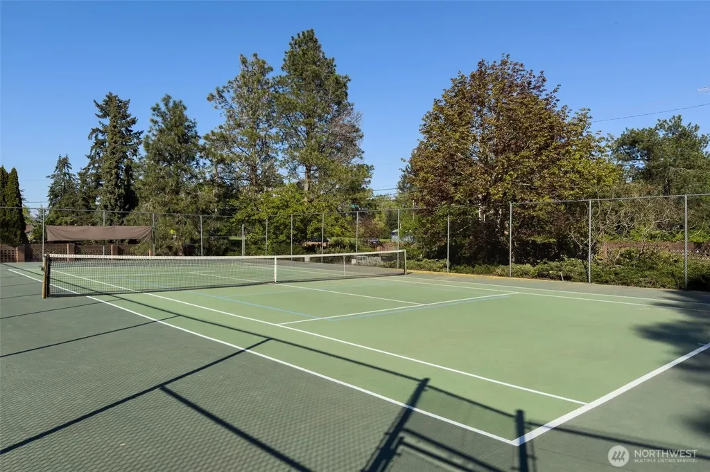 6353 Sand Point Way NE Seattle WA 98115