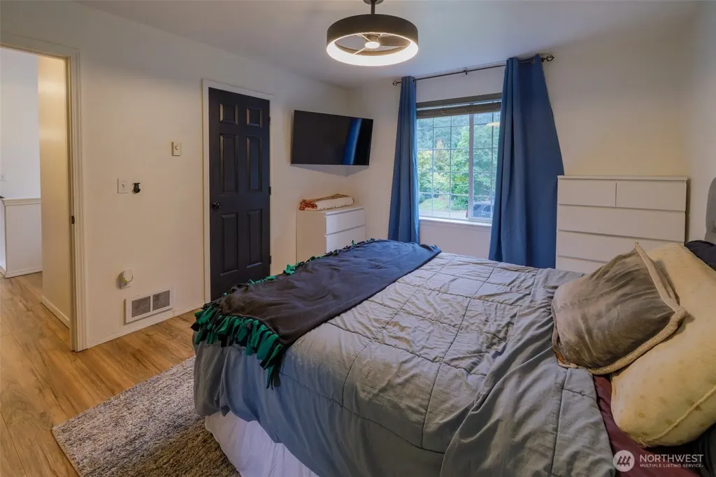 19617 21st Street Ct SW Lakebay WA 98349
