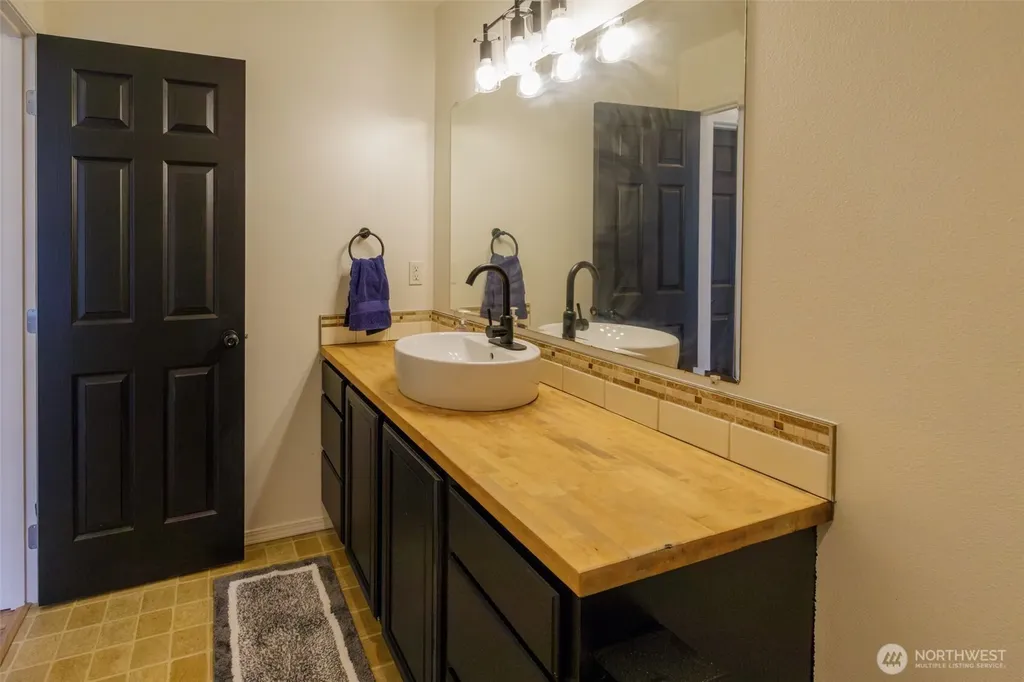 19617 21st Street Ct SW Lakebay WA 98349