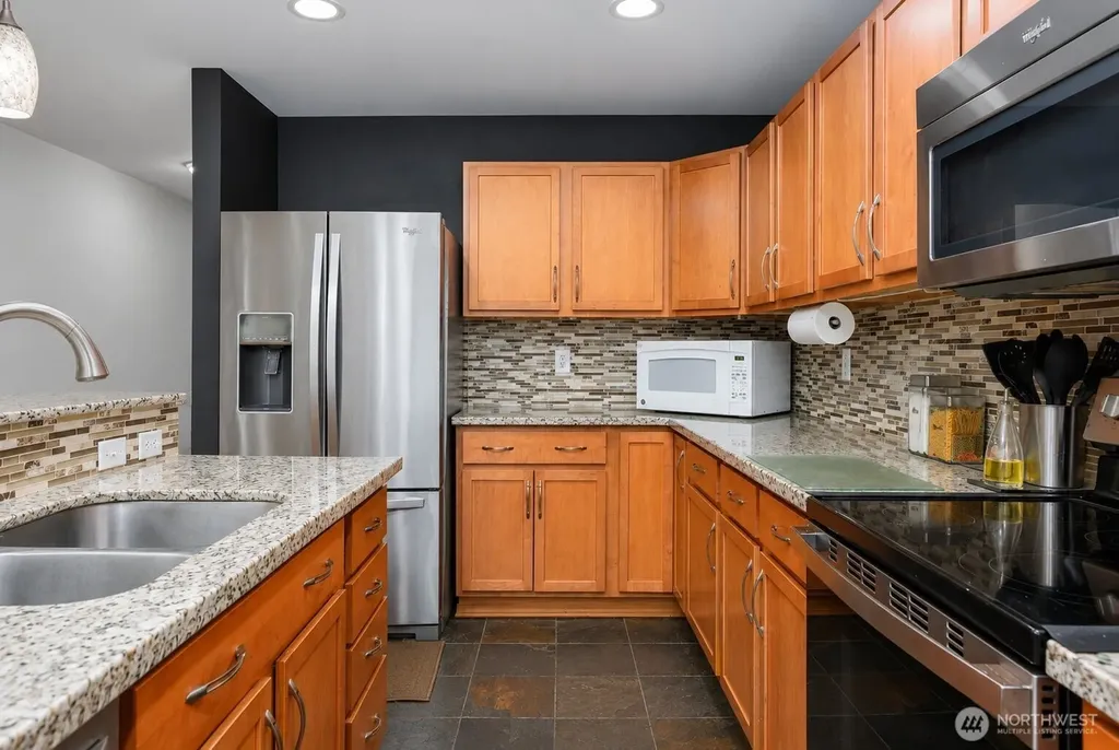 1926 Homan Avenue Dupont WA 98327