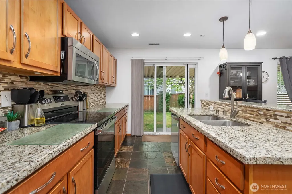 1926 Homan Avenue Dupont WA 98327
