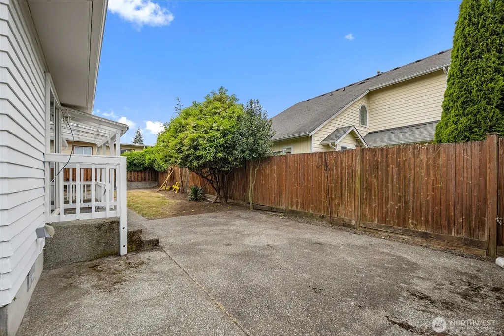 1623 Palm Avenue Everett WA 98203