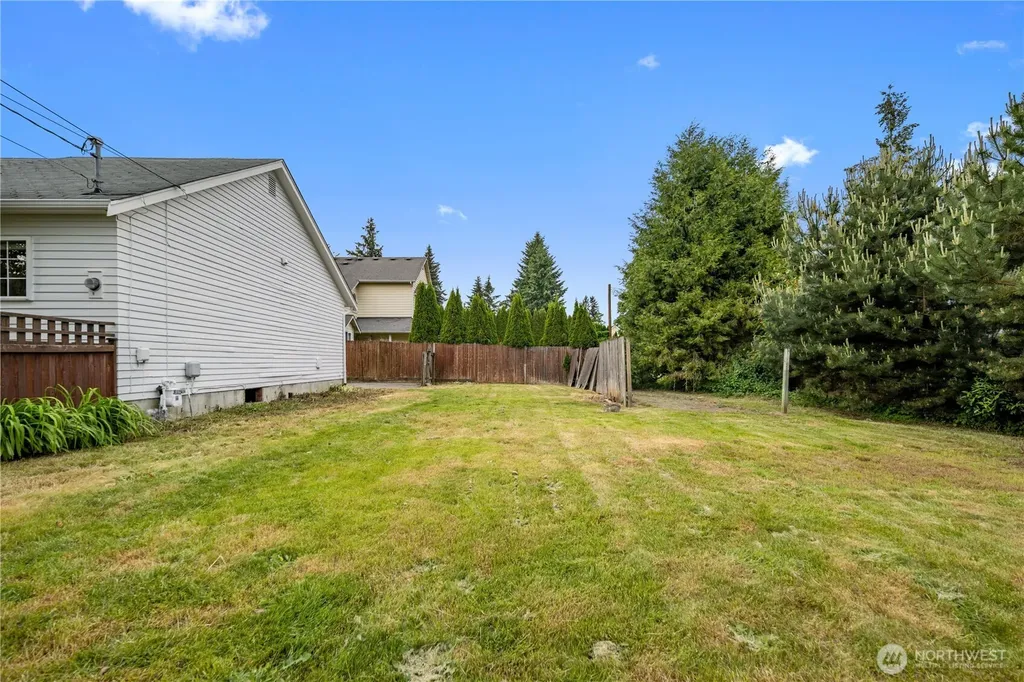 1623 Palm Avenue Everett WA 98203