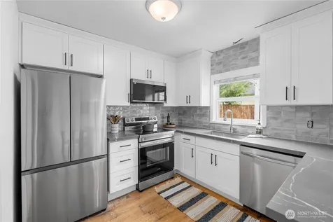 1623 Palm Avenue Everett WA 98203
